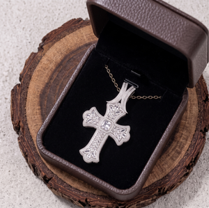 Pendentif Croix Luxe Iced Out pour Hommes en Argent Sterling 925 et Moissanite, Bijoux Hip Hop, Collier Religieux Personnalisé, Vente en Gros Usine - Product Image 5