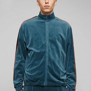 Fabricants de vêtements : Survêtements personnalisés en velours réfléchissant, ensembles de jogging ajustés avec fermeture éclair, sweats à capuche et pantalons de survêtement en velours - Product Image 3