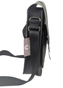 Sac messager en cuir élégant pour homme, fabriqué en Inde, avec fonction de charge USB, design imperméable et emballage personnalisé portable - Product Image 5