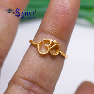 Bague élégante en argent 925 plaqué or avec symbole Om, bijou spirituel hindou religieux minimaliste réglable, cadeau de mode pour femmes et hommes - Product Image 2