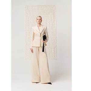 Blazer para Mujer con MOQ Bajo, Chaqueta Peplum a Medida, Suministro ODM, Vestido Blazer Cruzado de Tela de Malla Brillante Sólida para Mujer - Product Image 3