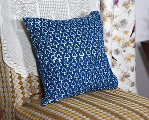 ปลอกหมอนอิงผ้าฝ้ายแท้ 100% พิมพ์ลายด้วยมือ พร้อมขอบเย็บอย่างดี เหมาะสำหรับใช้ในโรงแรม ตกแต่งโซฟา เตียงนอน และบ้าน - Product Image 1