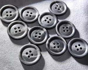 Bouton de vêtement en corne de buffle marron, fait main, toucher réel, forme ronde, pour chemises, vestes et vêtements de luxe, en corne de buffle véritable - Product Image 4