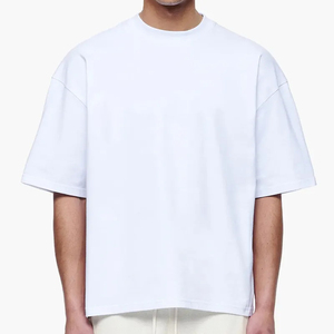 เสื้อยืดคอกลมโอเวอร์ไซส์แขนสั้นผู้ชาย ผ้าฝ้าย 100% พิมพ์ลายโลโก้ด้านหน้า เป็นมิตรกับสิ่งแวดล้อม ขนาดปรับแต่งได้ ราคาขายส่ง - Product Image 4