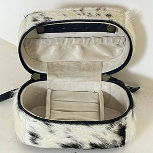 Luxury Hand Tooled Leather Mini Jewelry <b>Box</b> Organizer New Floral Design Fur Leather High Quality Ring Holder Travel <b>Storage</b> Case - Product Image 6