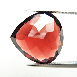 Gema Suelta de Granate Rojo Natural 100% de Alta Calidad, Calibrada, Tamaño 3A, 20mm, 28ct, Formas Mixtas para Joyería, GEMFORTE INC OEM - Product Image 3