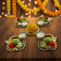 Ensemble de bougeoirs à bougies chauffe-plat de luxe faits à la main, décor floral, roses, perles, or, pour Diwali, mariage, Pooja, maison, Saint-Valentin