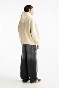 เสื้อฮู้ดทรงบ็อกซี่สุดอินเทรนด์ เสื้อสเวตเชิ้ตทันสมัยสวมใส่สบาย เหมาะสำหรับผู้ชาย ผู้หญิง วัยรุ่น และวัยหนุ่มสาว - Product Image 5