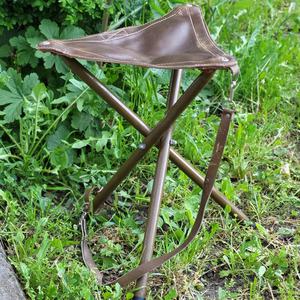 Wholesale genuine leather hunting <b>stool</b> <b>folding</b> camping <b>stool</b> custom logo supplier OEM premium outdoor furniture export quality - Product Image 1