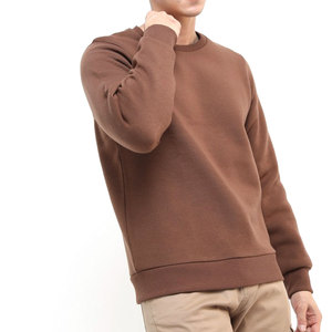 เสื้อสเวตเชิ้ตผู้ชายแบบสั่งทำพิเศษ ผ้าฝ้ายผสมเนื้อนุ่ม อุ่นสบาย ทนทาน เหมาะสำหรับชุดทีม ขายปลีก และแฟชั่น - Product Image 3