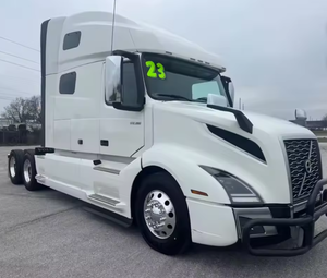Camión Semirremolque Volvo VNL Sleeper 2023 Listo para Trabajar - 6x4 Con Cabina Dormitorio, 455HP, Diésel Automático, Camión Usado en Venta - Product Image 2