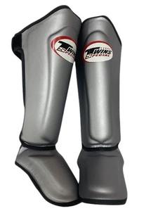 สนับแข้งหนังแท้พิมพ์โลโก้ได้ สำหรับ MMA มวยไทย คิกบ็อกซิ่ง คาราเต้ - Product Image 2
