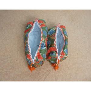 New Arrival Wholesale Handcrafted Block Printed Pure Cotton Vanity Set For Traveling Quilting Cloth Makeup Bag And Cosmetic Bag - Product Image 6