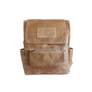 Bolsa de Pañales de Cuero, Gran Capacidad, Impermeable, Mochila de Viaje para Mamá, Bolsillos Aislantes para Biberones, Diseño Elegante Unisex para el Cuidado del Bebé - Product Image 4