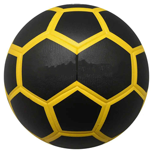 Ballon de football noir CORE FIELD, motif étoile dorée, design classique à panneaux, léger, durable, résistant à l'usure, écologique - Product Image 4