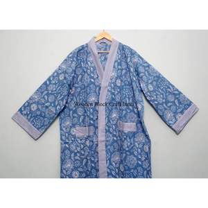 Nouvelle robe kimono en coton imprimé à la main pour femmes avec ceinture, légère, style bohème, idéale pour se détendre ou comme tenue de nuit estivale. - Product Image 2