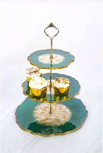 Soporte de servir de resina epoxi personalizable de 3 niveles con efecto mármol para tartas, ideal para bodas modernas y decoración de mesas en el hogar. - Product Image 2