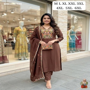 Proveedor de conjuntos de Kurti-Pant y Dupatta de viscosa de primera calidad, recién llegados, con detalles hechos a mano, de la India, a precio mayorista. - Product Image 1