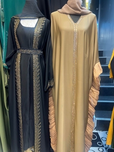 Abaya musulmane traditionnelle noire de Dubaï pour femme, style saoudien, en polyester respirant, longueur cheville, collection printemps, vente en gros - Product Image 2