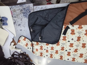 Couverture d'extérieur pour cheval, faite à la main, imperméable, pour l'hiver, avec protection poitrine, en tissu Ripstop, taille et couleur personnalisables, en polaire Oxford, pour dressage et extérieur - Product Image 4