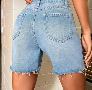 Shorts de mezclilla de cintura alta para mujer, casuales, desgastados, azul claro, con dobladillo deshilachado, para verano - Product Image 6
