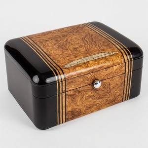 Étui à cigares compact en bois dur de qualité supérieure, conçu pour un transport sécurisé et un rangement élégant des cigares de qualité supérieure - Product Image 6
