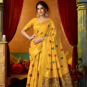 Sari de seda pesada de moda con bordado completo de hilo, lentejuelas y perlas, incluye blusa con bordado completo y blusa de diseñador - Product Image 1