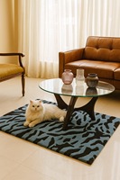 Tapis en laine tufté à la main, design abstrait moderne bleu et noir personnalisable, lavable, fait main, pour la maison, les pique-niques ou tout autre espace