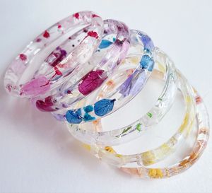 Stylish Women's Resin Butterfly Design <b>Bangle</b> <b>Bracelet</b> with Smooth Surface Comfortable Lightweight Wearing for Party Wear - Product Image 6