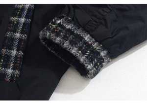 Chaqueta Universitaria Estilo Letterman con Tela de Lona, Parche Bordado en el Pecho, Forro Suave, Ribete de Punto Resistente e Impermeable - Product Image 4