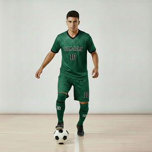 Conjunto de uniforme de fútbol personalizado, camiseta sublimada y pantalones cortos a juego - Product Image 1