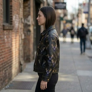 Veste en cuir à imprimé animal pour femme, coupe ample, style streetwear chic et discret, Old Money, automne - Product Image 4