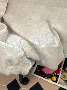 Sudadera con Capucha para Mujer de Poliéster Reciclado Sostenible, Logotipo Personalizado, Sudadera Informal Ecológica - Product Image 2