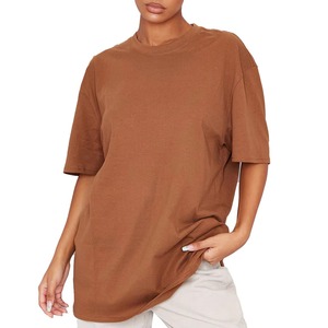 Chemises d'été personnalisées OEM en polycoton pour femmes, vente en gros, hauts streetwear respirants vierges, t-shirts à manches courtes pour femmes en vrac - Product Image 1