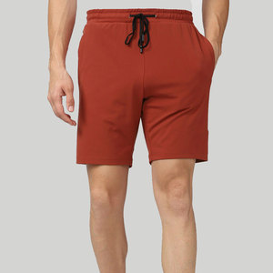 บริการ OEM ราคาสมเหตุสมผล กางเกงขาสั้นผ้าฟลีซสำหรับผู้ชาย สไตล์ล่าสุด ออกแบบเองได้ กางเกงขาสั้นสตรีทแวร์ผู้ชาย - Product Image 1