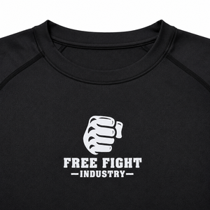 เสื้อรัดกล้ามเนื้อแขนสั้นสำหรับผู้ชาย ยี่ห้อ Free Fight Industry สีดำ แห้งเร็ว - Product Image 6