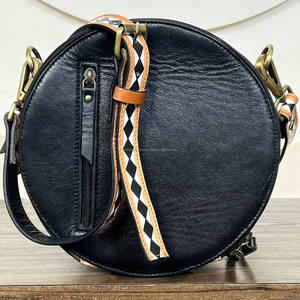 Bolso Bandolera Redondo de Cuero Repujado a Mano con Cremallera y Patrón a Cuadros, Bolso de Hombro Circular de Diseño para Mujer - Product Image 4