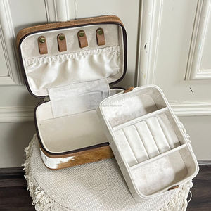Estuche para Joyas de Cuero Vacuno Genuino Hecho a Mano OEM ODM con Elegante Diseño de Tarjetas, Caja Organizadora de Joyas Perfecta para Almacenamiento - Product Image 6