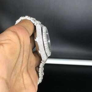 Reloj de Pulsera de Acero Inoxidable con Movimiento de Cuarzo, Esfera Blanca, Diamantes VVS y Moissanita para Hombre, en Oferta a Bajo Precio - Product Image 4