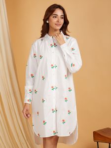 Robe chemise en coton blanc avec broderie florale colorée, manches longues, robe midi décontractée avec col classique - Product Image 6