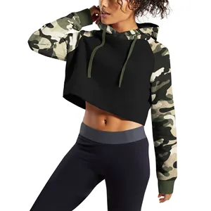 Sudadera con capucha corta para mujer, personalizada con logo, al por mayor, con estampado serigrafiado, manga larga, gruesa, con cremallera - Product Image 3