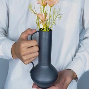 Jarrones de Metal de Diseño Moderno Nórdico 2026, Jarrón Alto de Metal de Nuevo Diseño para Decoración del Hogar - Product Image 1