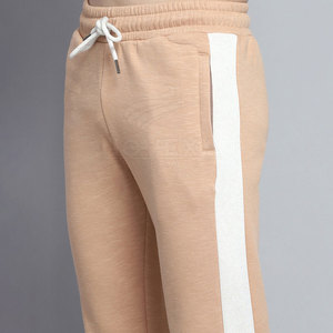 Conjunto Deportivo para Hombre 100% Algodón con Tela Flexible y Material Suave, Ropa Masculina para Uso Diario - Product Image 5