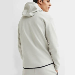 Sudadera con capucha de algodón importado con cremallera completa - Costuras duraderas y cremallera suave - Product Image 3