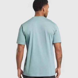 T-shirt vierge personnalisable avec logo, col rond, basique, coupe classique, manches courtes, 100% coton, respirant, séchage rapide, tissu doux - Product Image 3