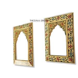 Marco de fotos de madera tallado a mano Marco de madera colgante de pared elegante - Product Image 3