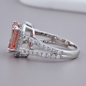 Bague de fiançailles et de mariage en argent sterling 925 massif avec halo de diamants orange de taille émeraude certifiés IGI, cultivés en laboratoire – Cadeau tendance - Product Image 3