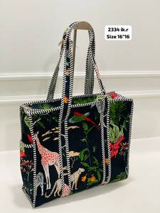 Sac fourre-tout à bandoulière matelassé floral de style mode pour femme, haute qualité, fermeture éclair, grande capacité, couleur personnalisable, toutes les options - Product Image 1