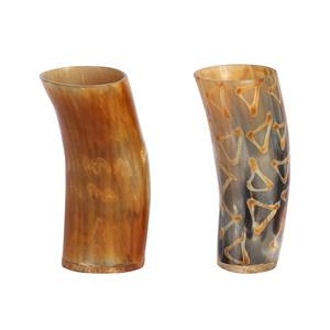 Verre à shot en corne de bœuf véritable de haute qualité, forme naturelle, style nordique, gravé à la main, motif animal, écologique, Noël - Product Image 3