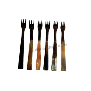 Juego de Cubiertos Artesanales de Cuerno de Búfalo y Buey Pulido, Cuchara y Tenedor para Comidas Gourmet - Product Image 1